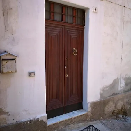 Casa S'incontru * Oliena